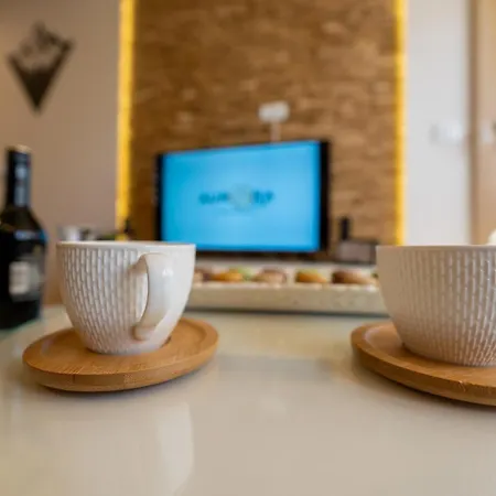 Aurora Onore アパート