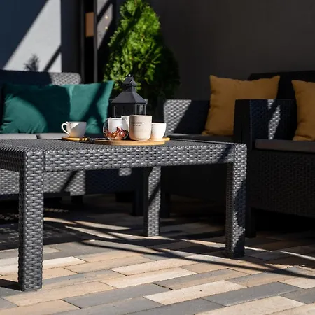 アパート Aurora Onore ズラティボール