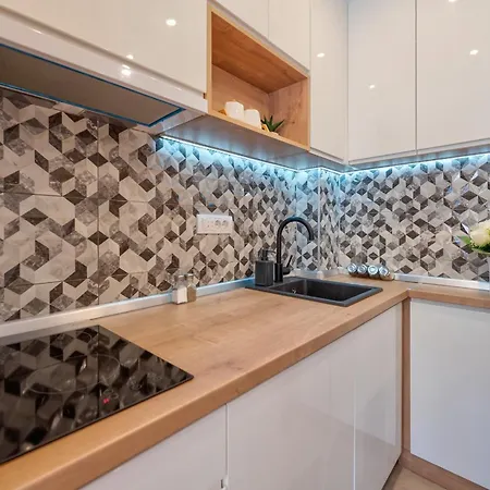 アパート Aurora Onore *