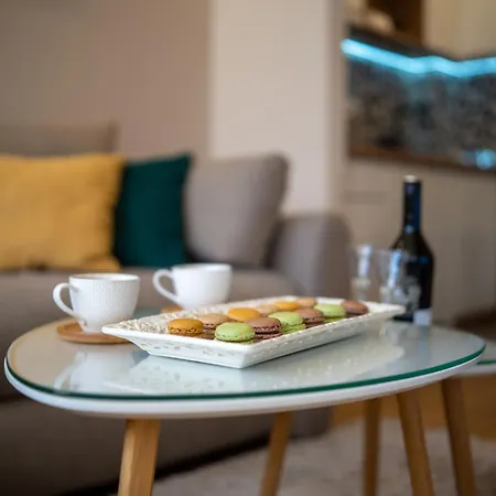 Aurora Onore ズラティボール