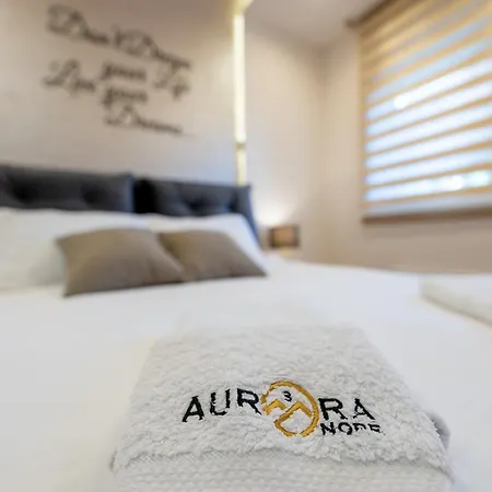 Aurora Onore アパート ズラティボール