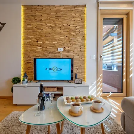 Apartment Aurora Onore *