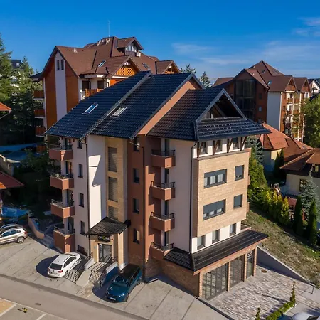 Aurora Onore Apartment